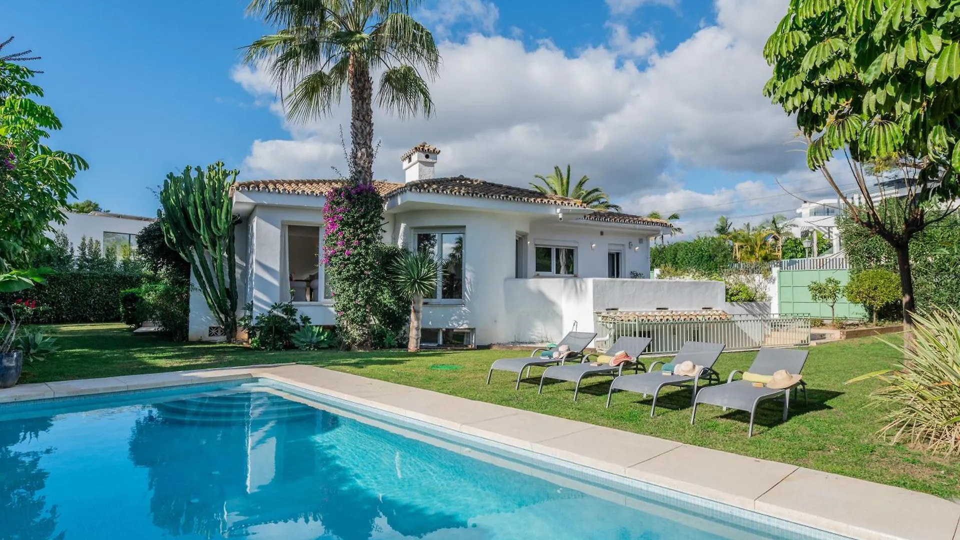 All About Villa Turquesa Marbella