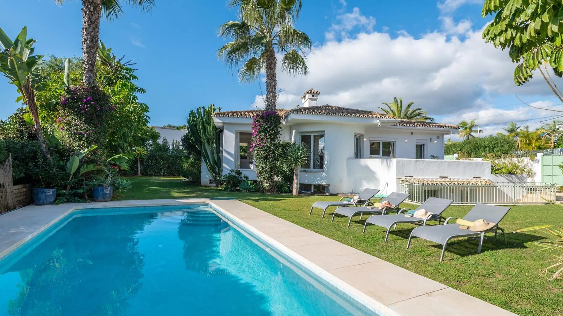 All About Villa Turquesa Marbella