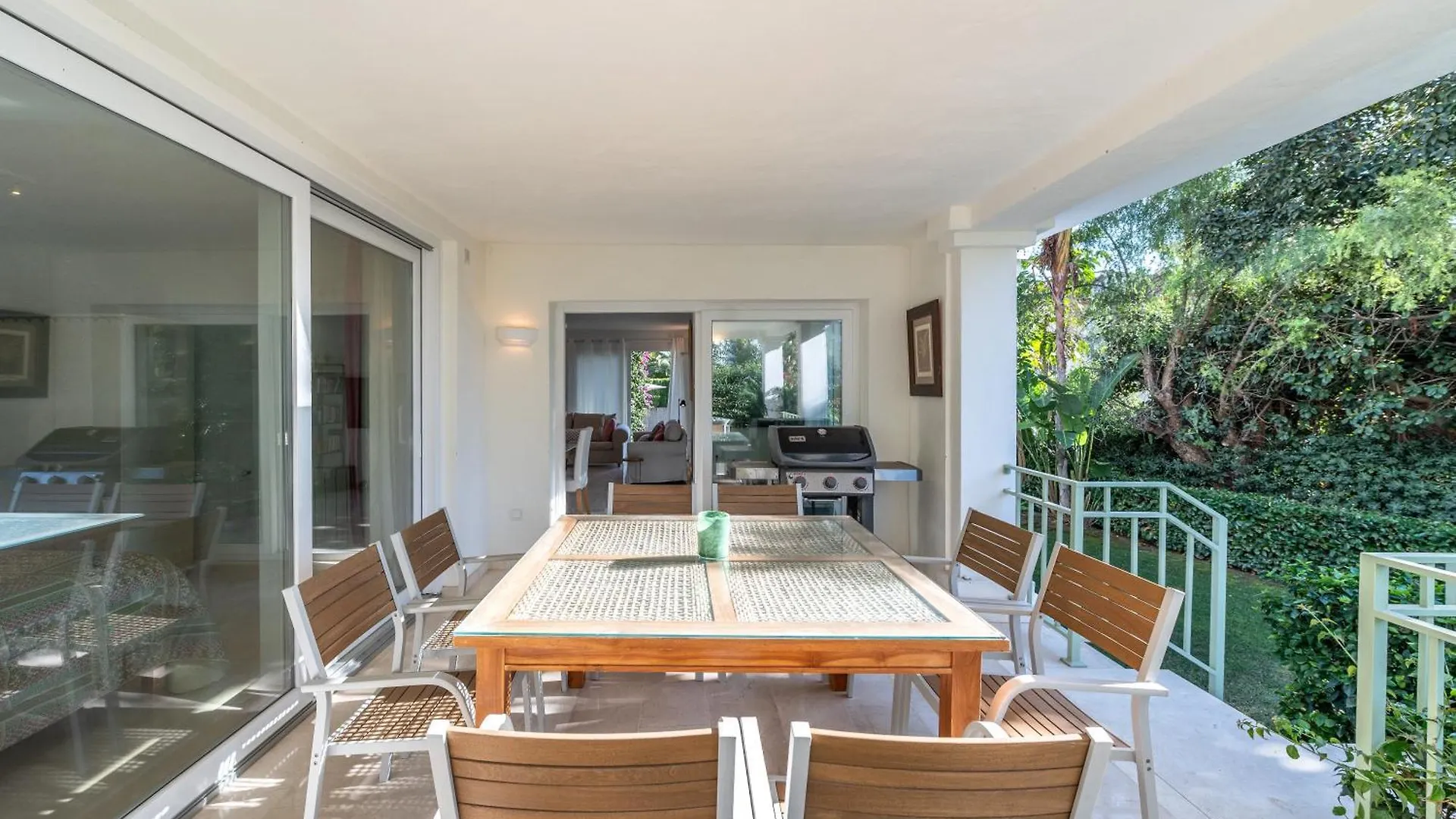 All About Villa Turquesa Marbella